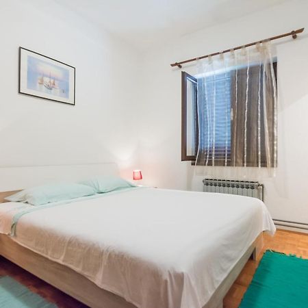 Apartman Zvjezda Biograd Na Moru Exterior foto