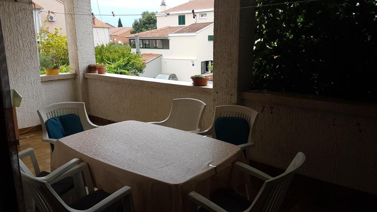 Apartman Zvjezda Biograd Na Moru Exterior foto