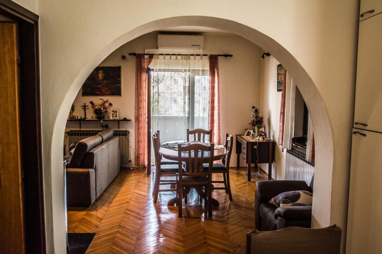 Apartman Zvjezda Biograd Na Moru Exterior foto