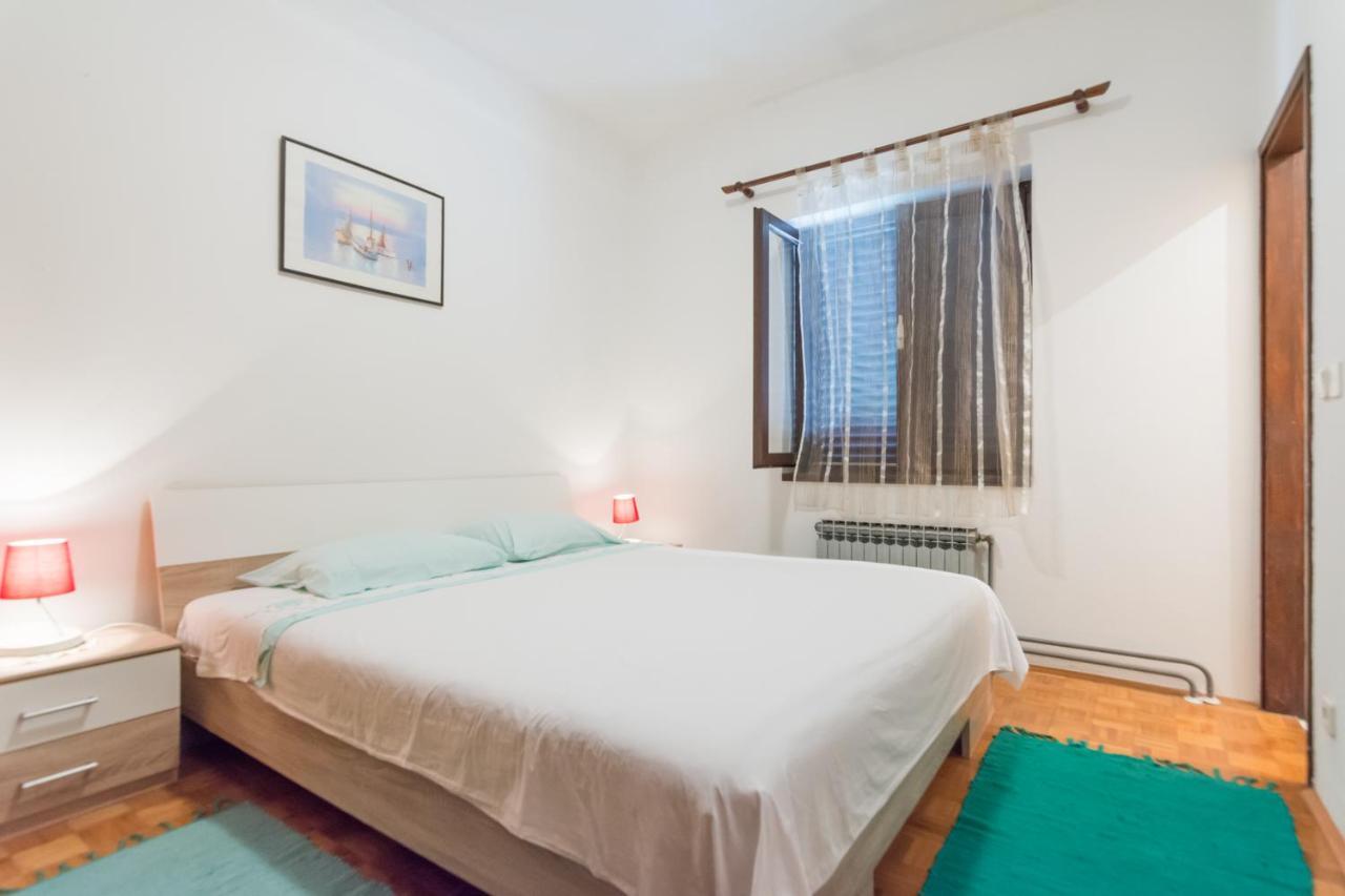 Apartman Zvjezda Biograd Na Moru Exterior foto