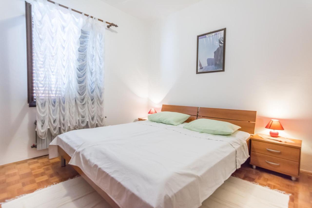 Apartman Zvjezda Biograd Na Moru Exterior foto