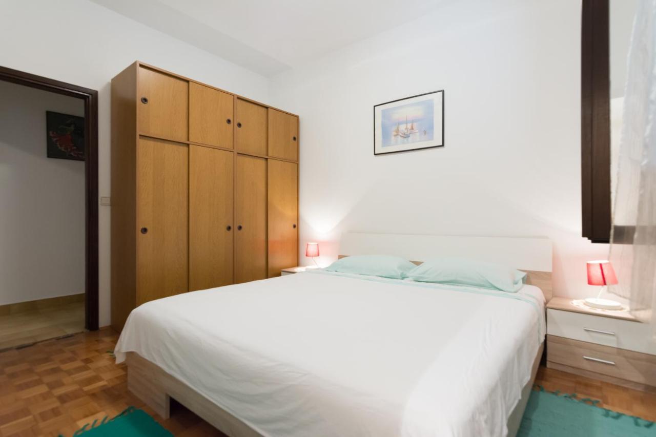 Apartman Zvjezda Biograd Na Moru Exterior foto